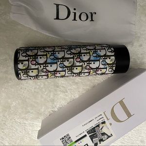 Tumbler with temperature